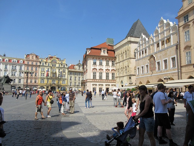 美しい旧市街広場